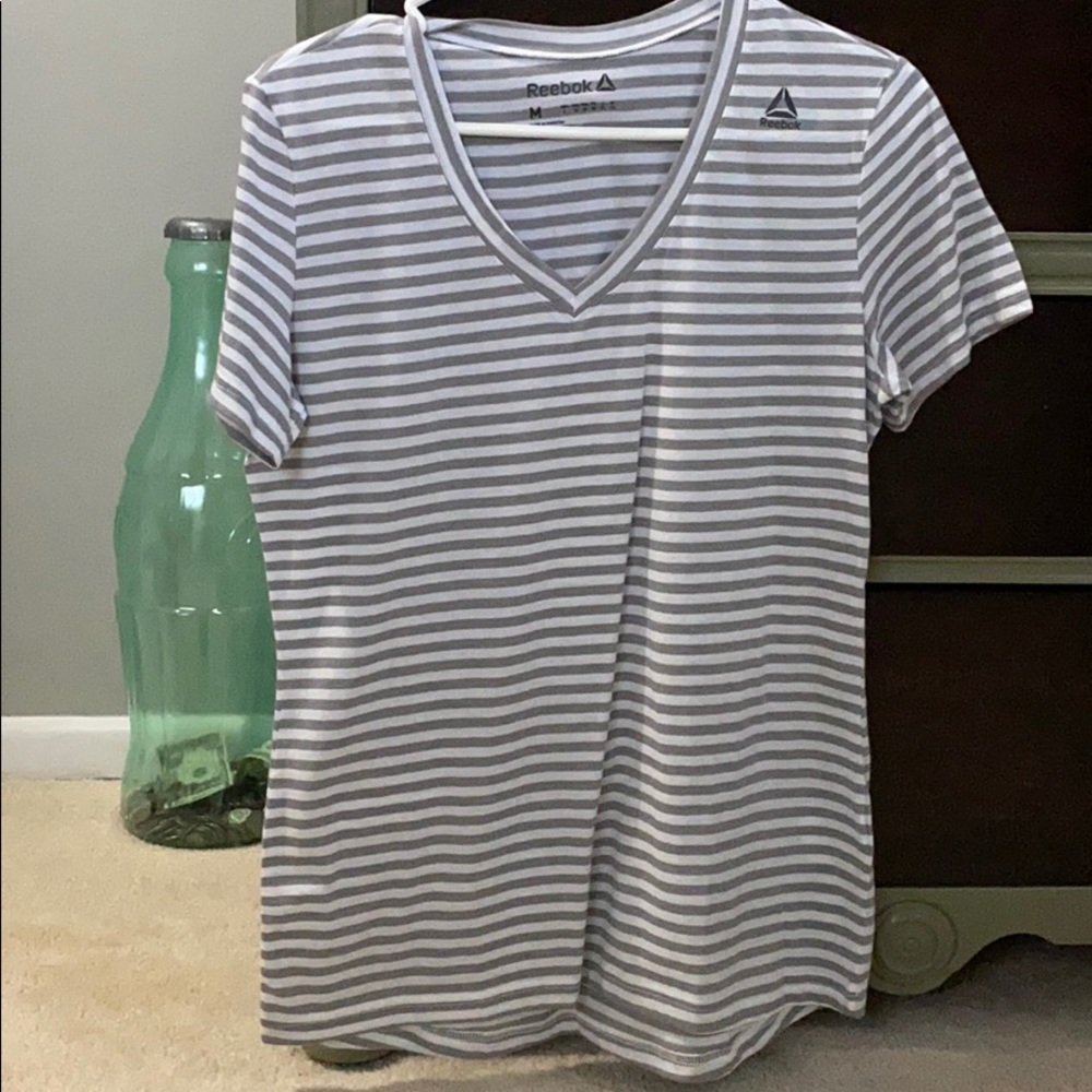 White and grey stripped t-shirt